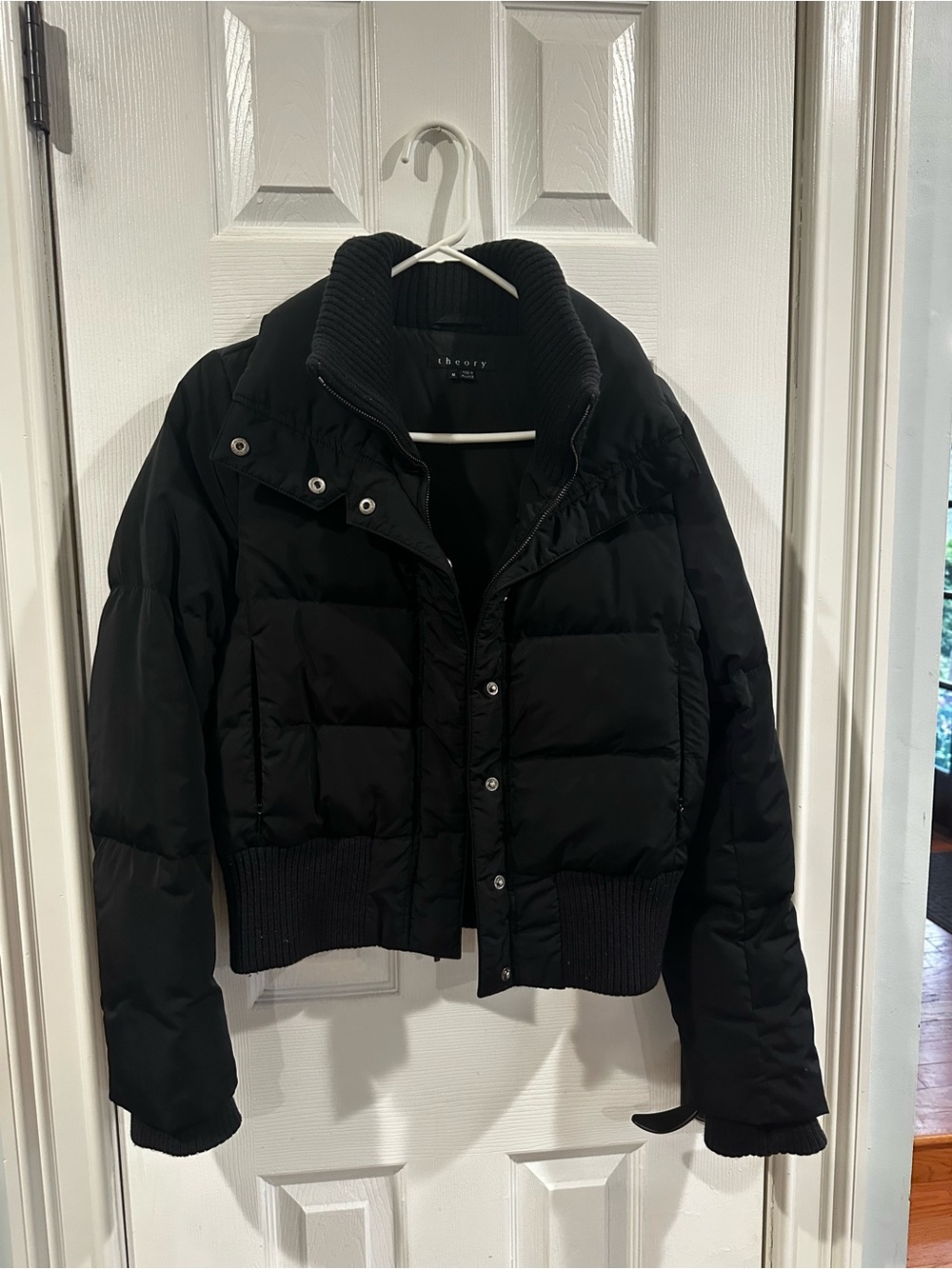 Theory Black Quilted Puffer Jacket with Ribbed Hem